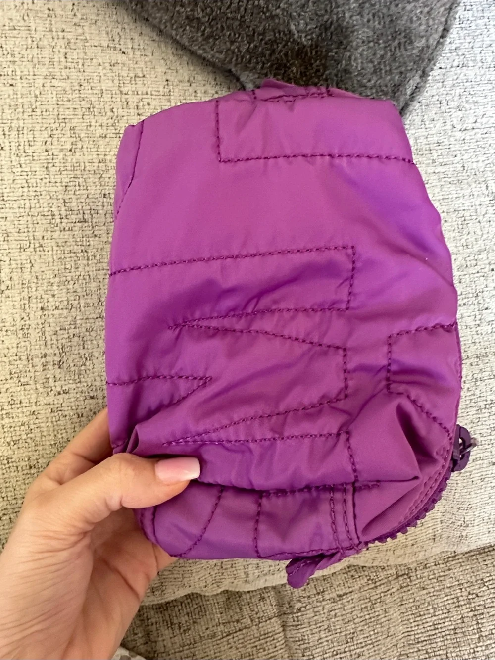 XL Marc jacobs purple makeup bag 💜